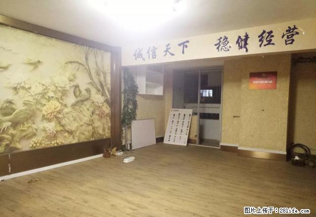 160办公装修 格局方正 停车方便 玻璃双开门 进出方便 - 房屋出租 - 房屋租售 - 福州分类信息 - 福州28生活网 fz.28life.com